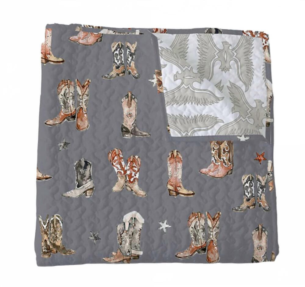 NEW IDA MAE HOME thunderbird boots charcoal quilt set in grey